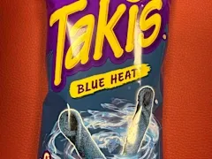 Takis Blue Heat – Extras, Spicy Crunch